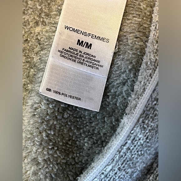 The North Face Gray Hoodie with Buttons Women's Size Medium Winter Cozy - Picture 3 of 5